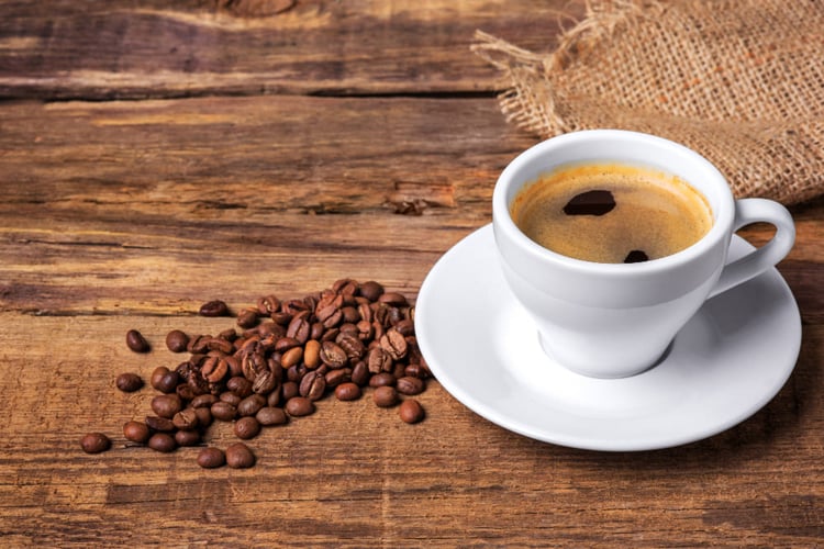 Quelle est la différence entre la caféine et la théine ?