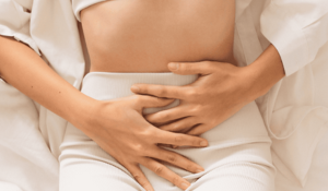Douleur à l’ovaire : que traduit-elle et comment s’en débarrasser ?