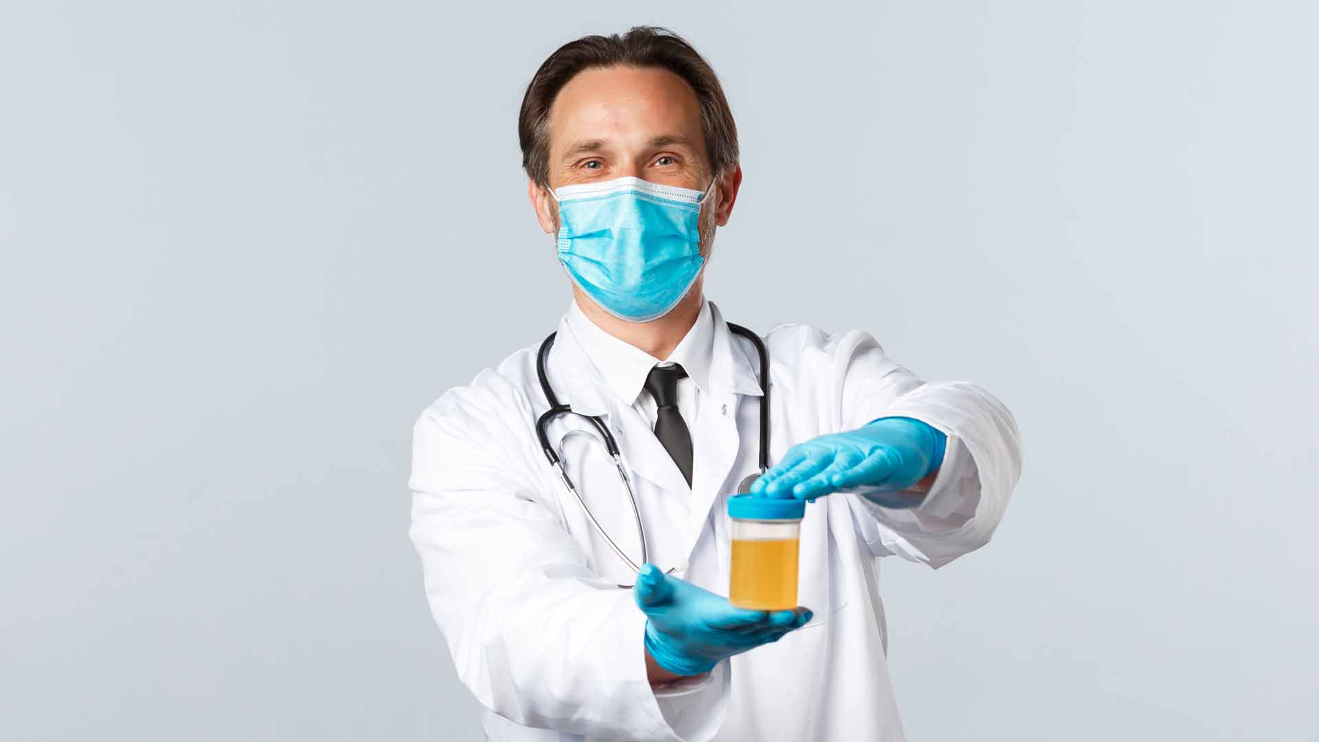 Le traitement antibiotique de l’infection urinaire chez l’homme dépend de l’analyse d’urine
