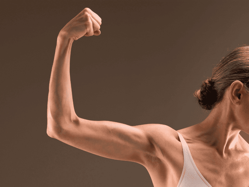 Formation des muscles d'une femme lors de son activité sportive