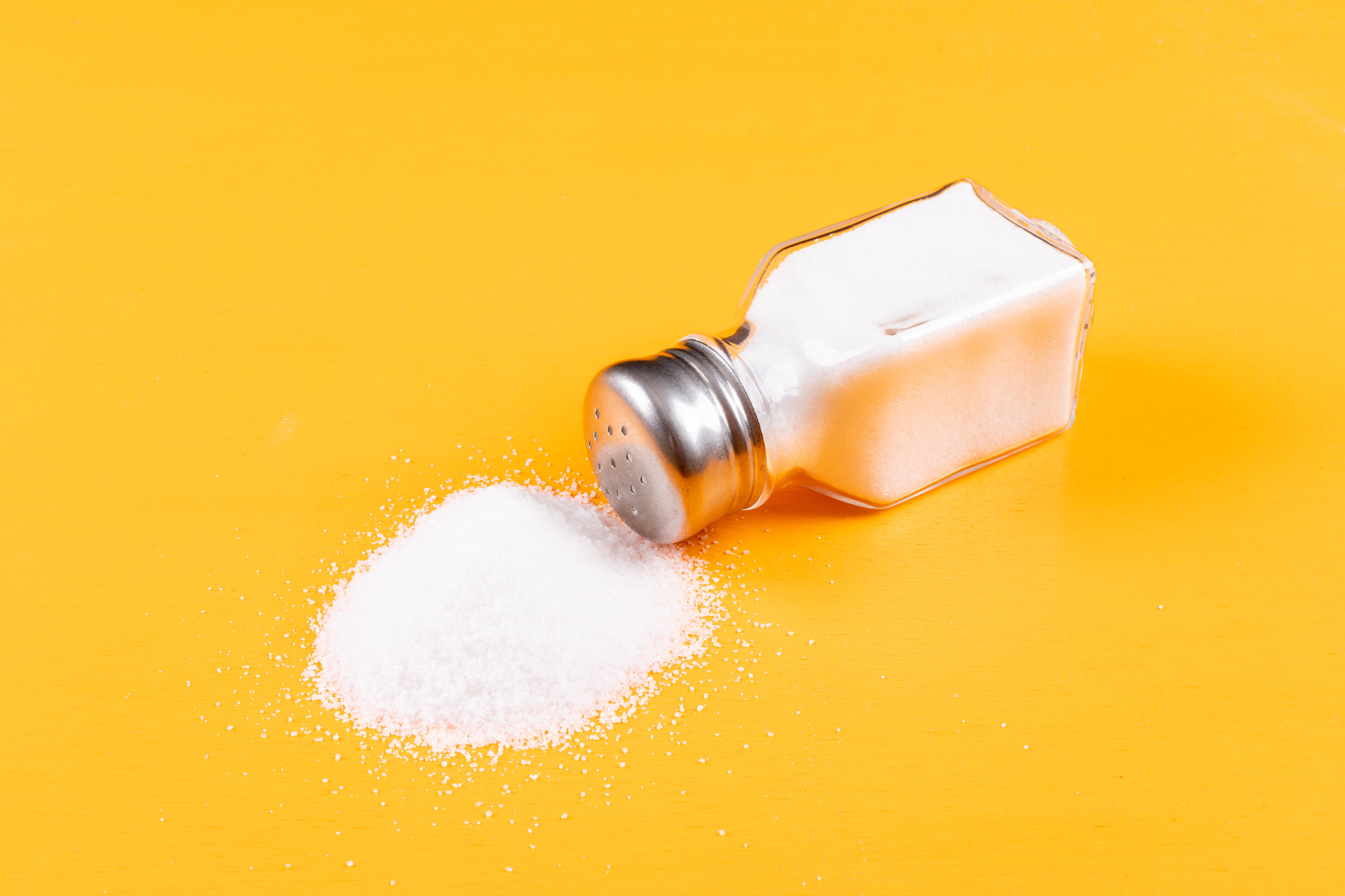 Chlorure de sodium : quelle est son utilisation et ses risques ?