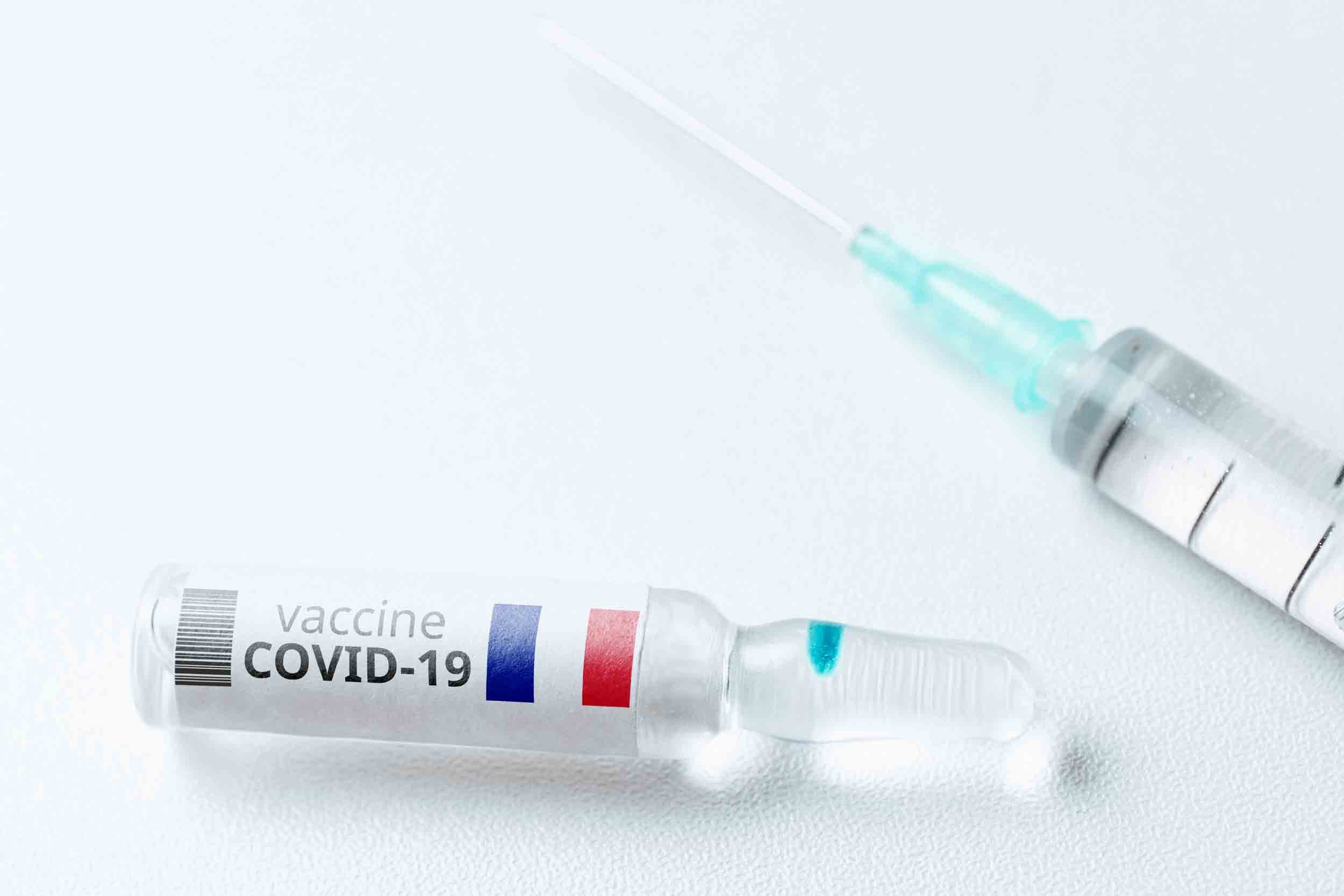 un vaccin franco-britannique pour fin 2021?