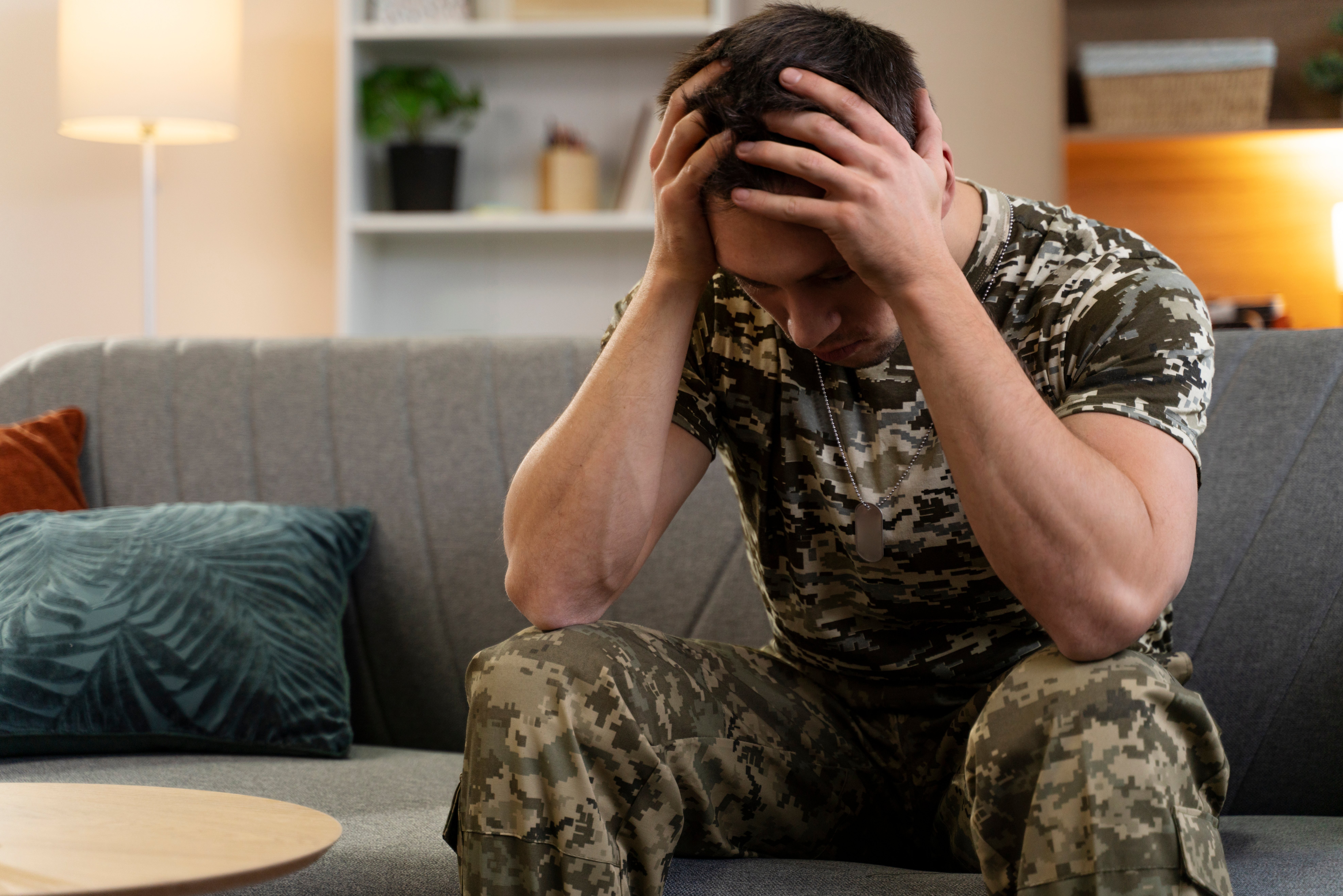 Balise : Militaire souffrant du trouble de stress post-traumatique, PTSD