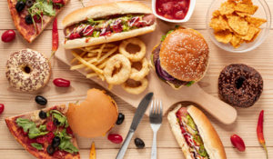 Le terme junk food ne désigne pas uniquement la nourriture de fast-foods.