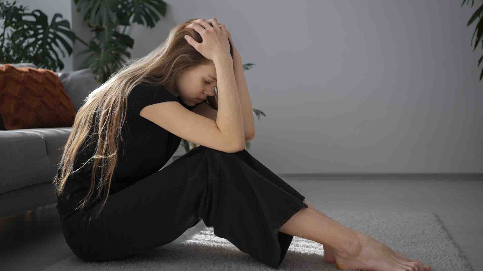 jeune femme qui a subi une femme couche