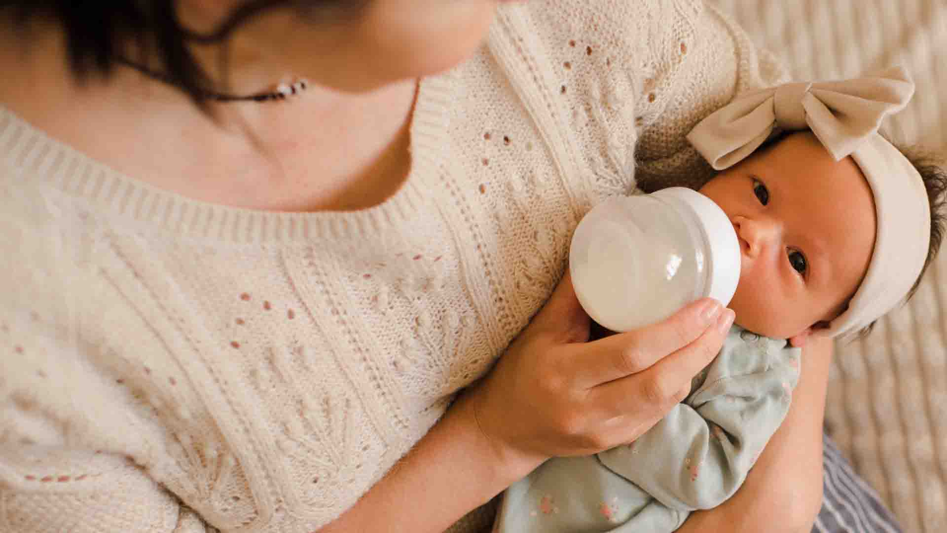 Comment choisir le lait infantile de son bébé ? - MauvaiseMere