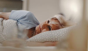 Les troubles du sommeil touchent un tiers des adultes français et leur prévalence augmente avec l’âge.